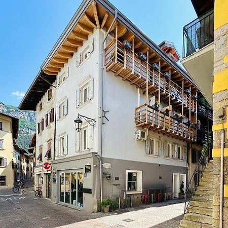 Es Rooms And Apartments Torbole Sul Garda Zewnętrze zdjęcie