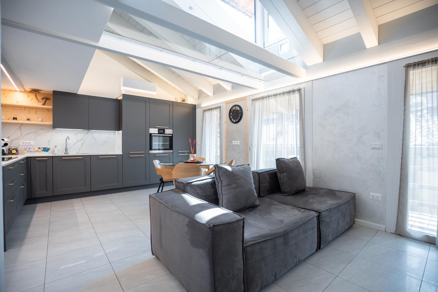 Es Rooms And Apartments Torbole Sul Garda Zewnętrze zdjęcie